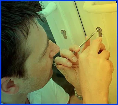 Hyde Park CA Locksmith Store Hyde Park, CA 323-673-8818